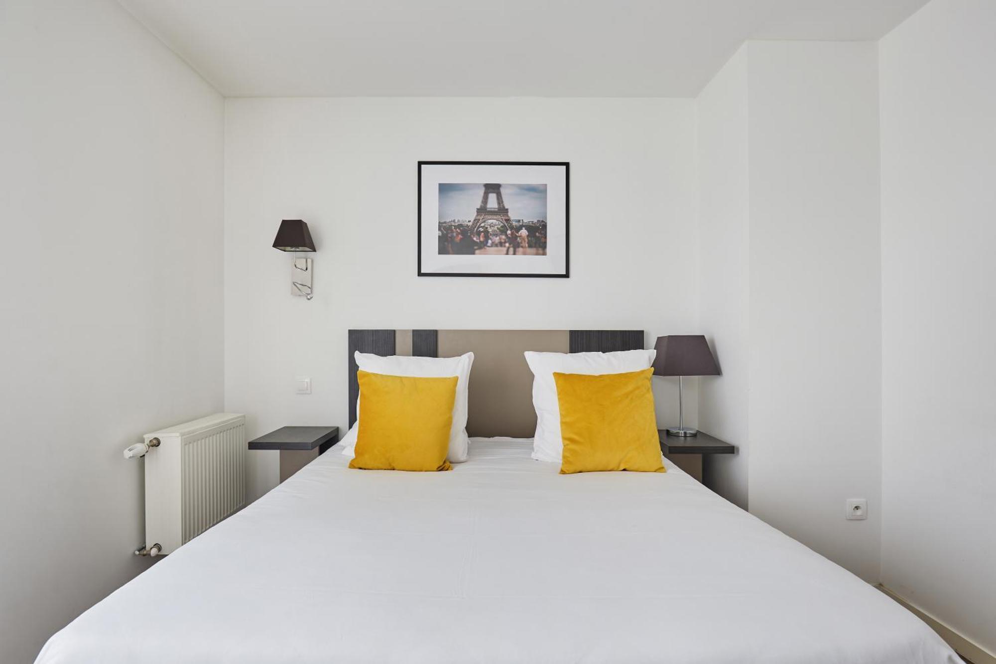 Appart Hotel Odalys City Paris Levallois Exterior photo